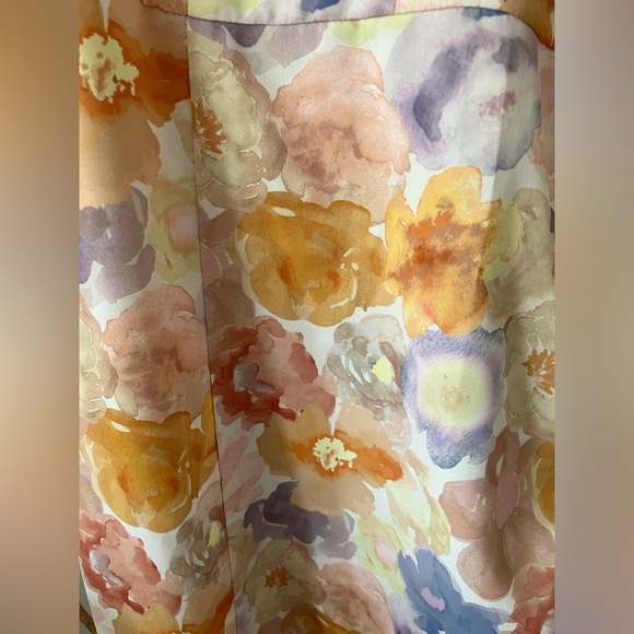 Petite Studio NYC Neesha Dress in Watercolor - Picture 4 of 16
